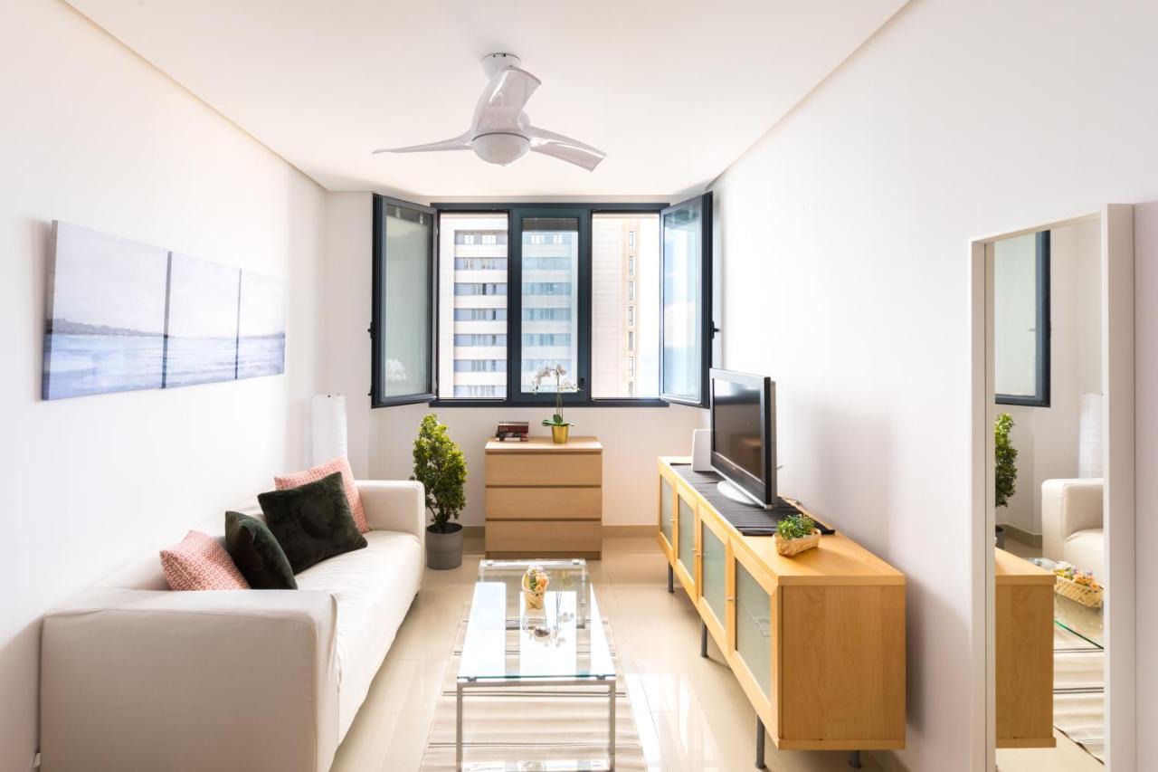 Cruz Twin Towers: Shore & Seaside Views Appartement Santa-Cruz de Ténérife